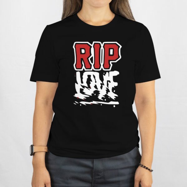 Black Streetwear T-shirt By Bench – RIP Love - Image 3